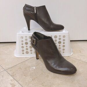 Vince Camuto Chocolate Brown Leather ankle bootie